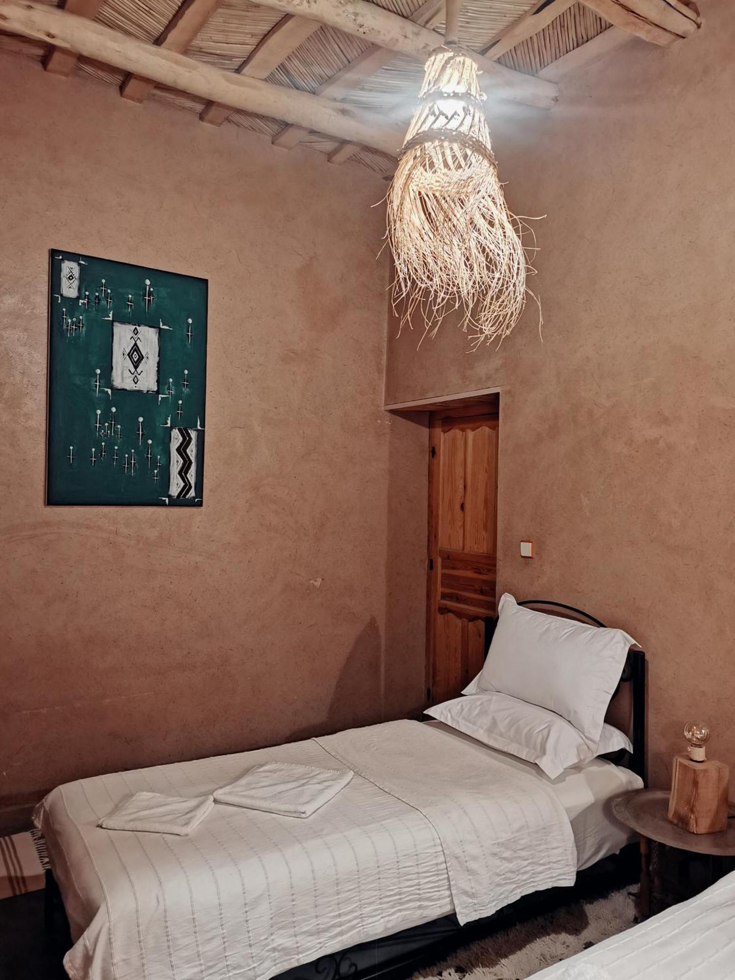 Maison D'Hote Tamatart - Homestay Kelaat-M'Gouna Quarto foto