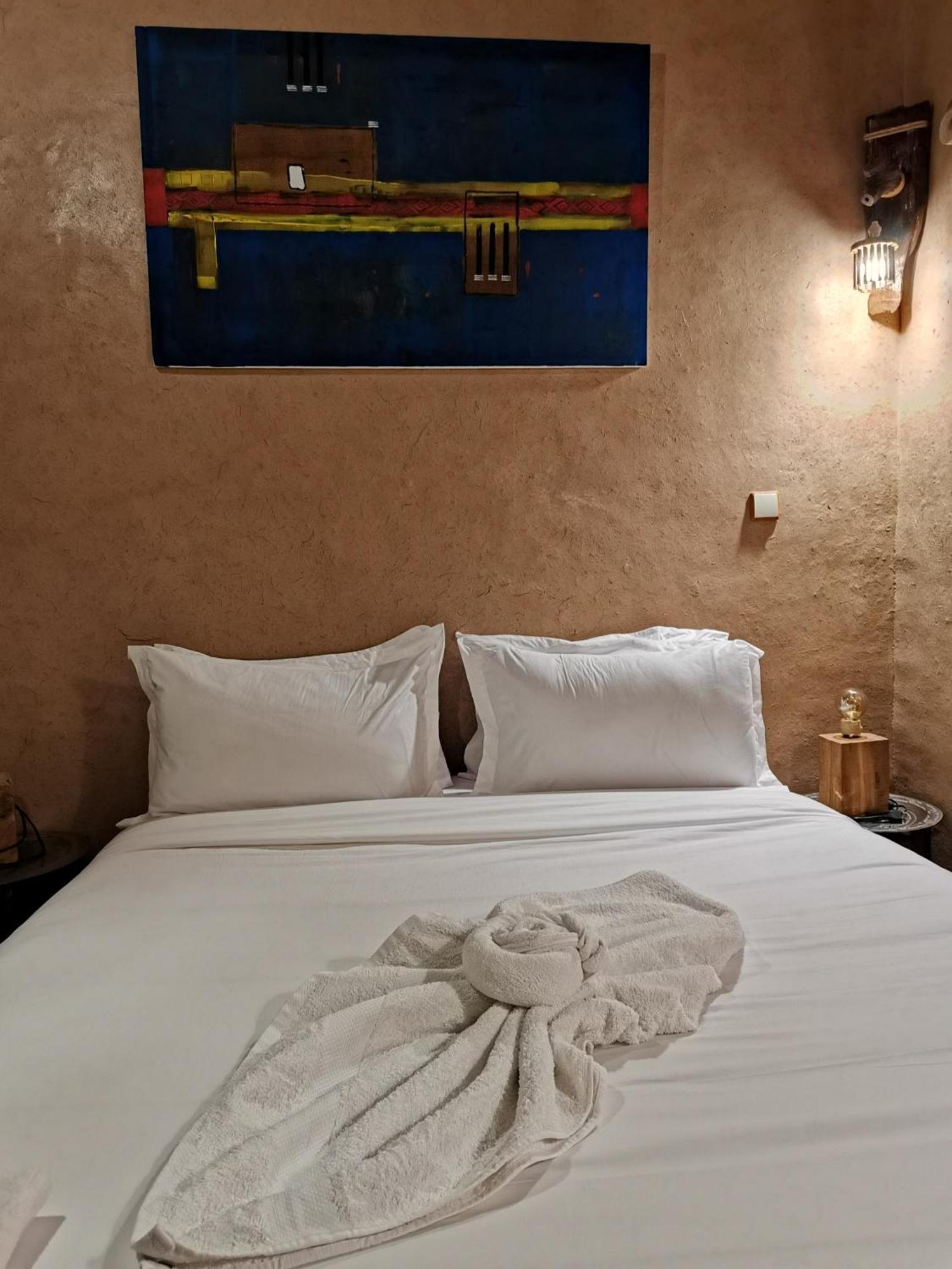 Maison D'Hote Tamatart - Homestay Kelaat-M'Gouna Quarto foto