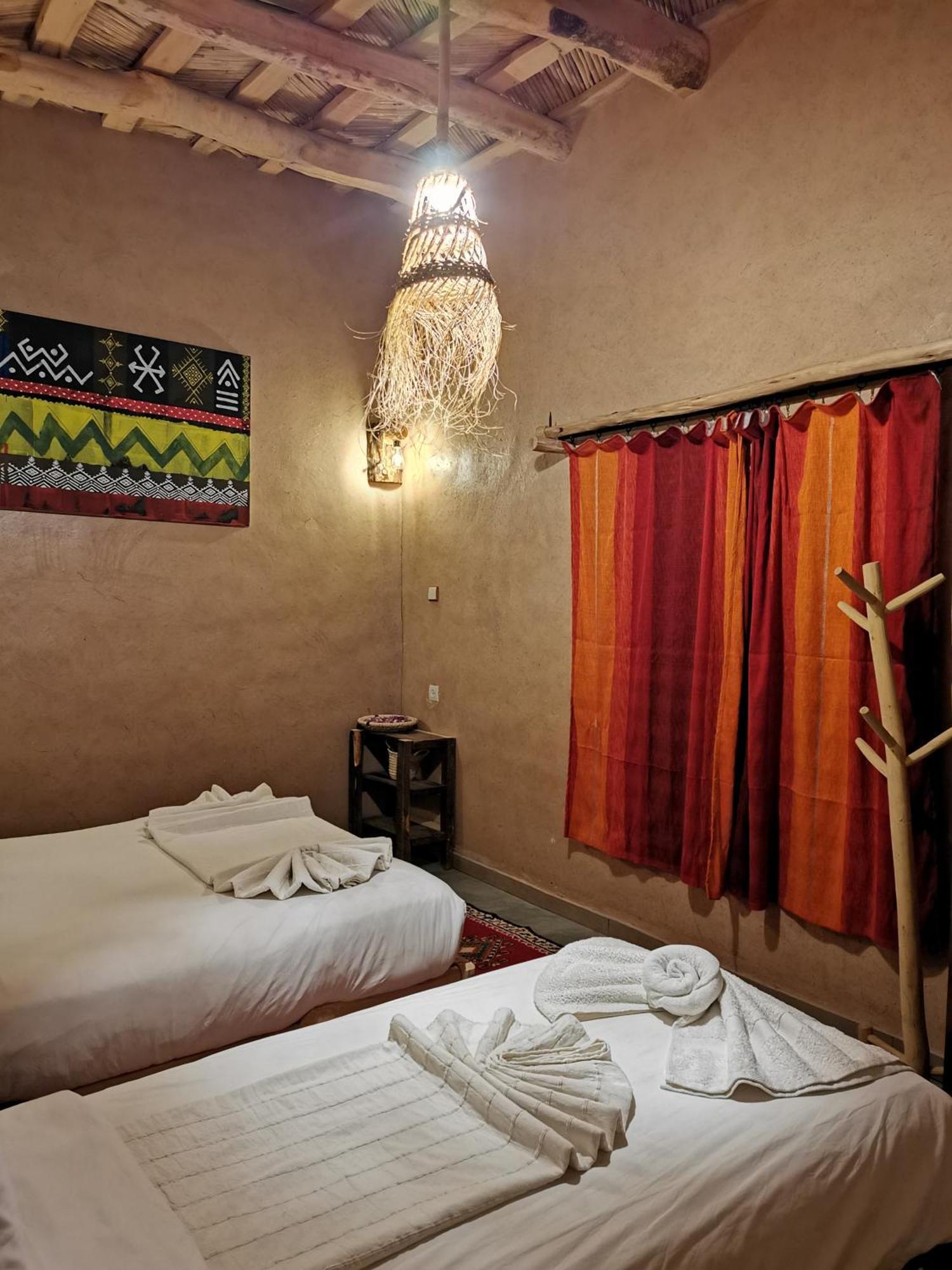 Maison D'Hote Tamatart - Homestay Kelaat-M'Gouna Quarto foto